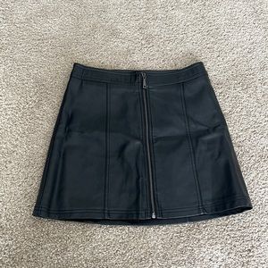 Leather Guess skirt